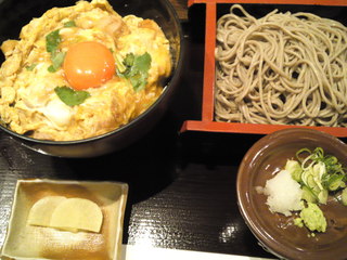 ☆親子丼・ざるそば☆