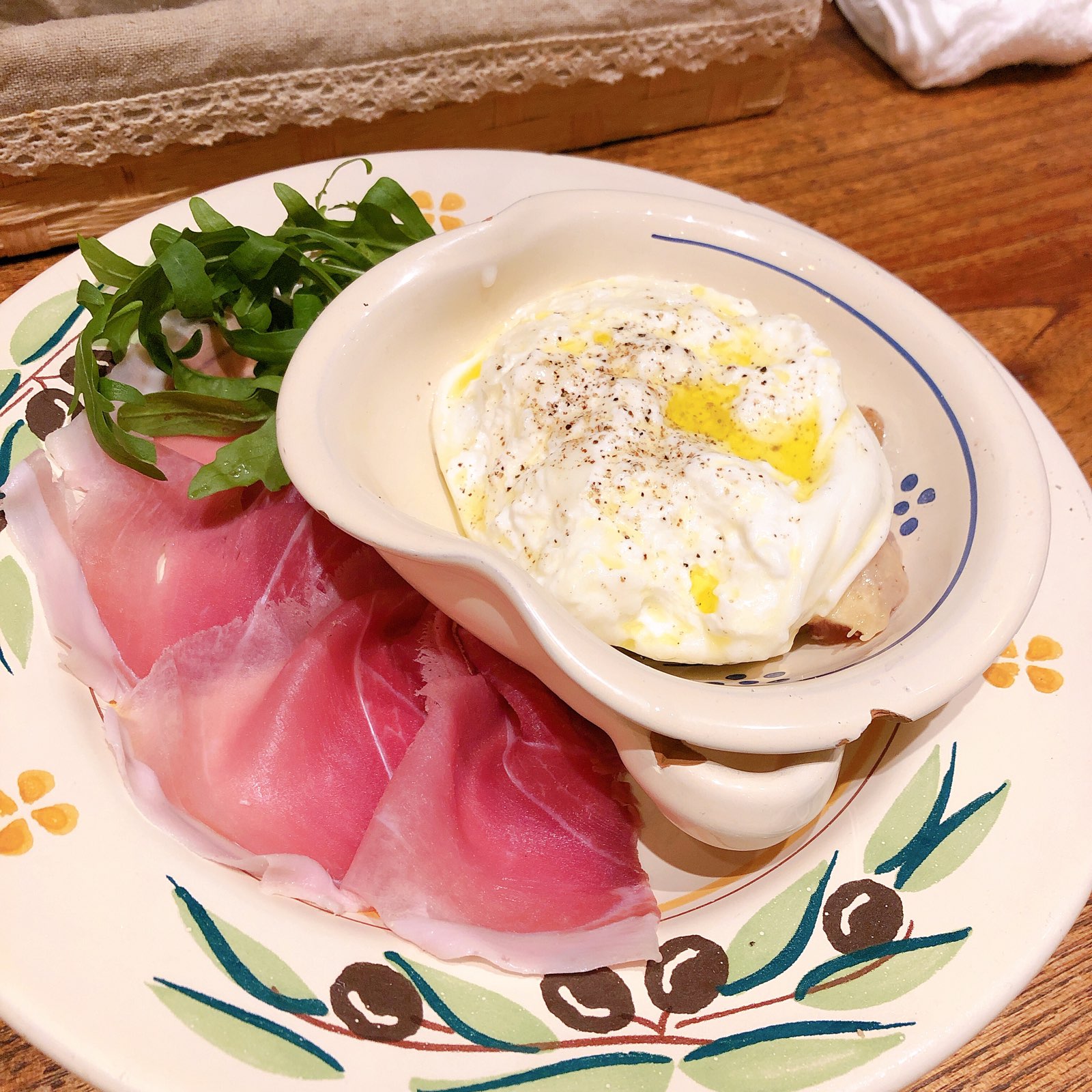 名物の生クリームを包んだチーズ『ブッラータ』は必食！