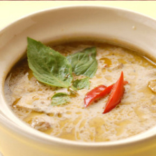 鶏肉のグリーンカレー